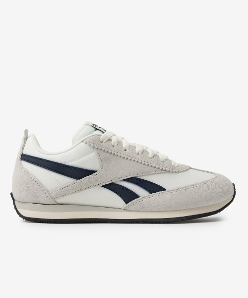 Reebok(リーボック)の「R100(スニーカー・メンズ・グレー/アイボリー/ブラック・23.5cm/24.5cm/24.0cm/25.0cm/25.5cm/26.0cm/26.5cm/27.0cm/27.5cm/28.0cm/28.5cm/29.0cm/30.0cm)」の3枚目の写真