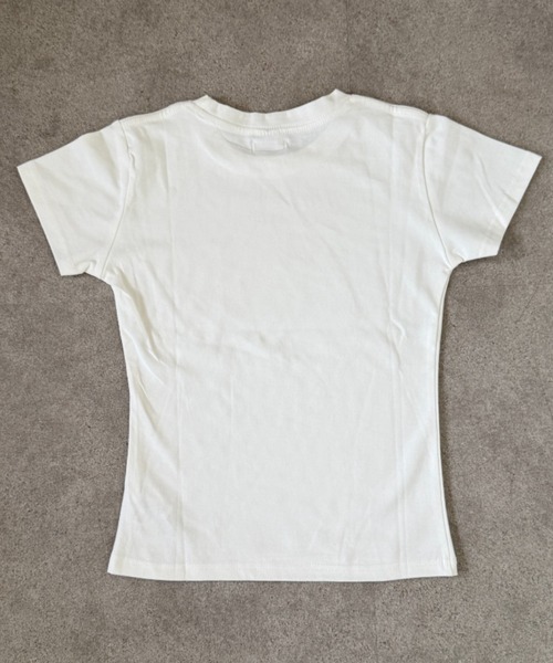 lilful(リルフル)の「【26年春夏新作】チェリーグラフィックコンパクト半袖Tシャツ(Tシャツ/カットソー・レディース・グレー/ホワイト・M/S)」の13枚目の写真