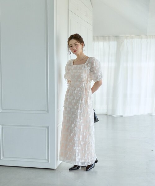 Kastane（カスタネ）の「【結婚式/オケージョン/低身長サイズ/2サイズ展開】シアーフラワーリボンワンピース（ワンピース・レディース・ピンクベージュ/ブラック・1/0）」の12枚目の写真