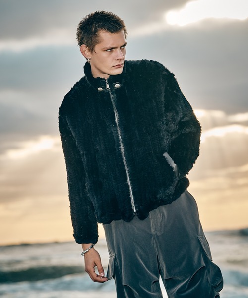 glamb(グラム)の「Rabbit Fur Jacket / ラビットファージャケット(ブルゾン・メンズ・ブラック/ネイビー/グレー・M/L)」の13枚目の写真