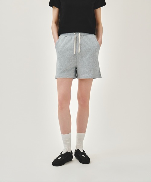 MARITHE + FRANCOIS GIRBAUD(マリテフランソワジルボー)の「W VINTAGE CLASSIC LOGO SWEAT SHORTS(スウェットパンツ・レディース・ヘザーグレー/オートミール/ブラック/その他・SMALL/MEDIUM)」の3枚目の写真