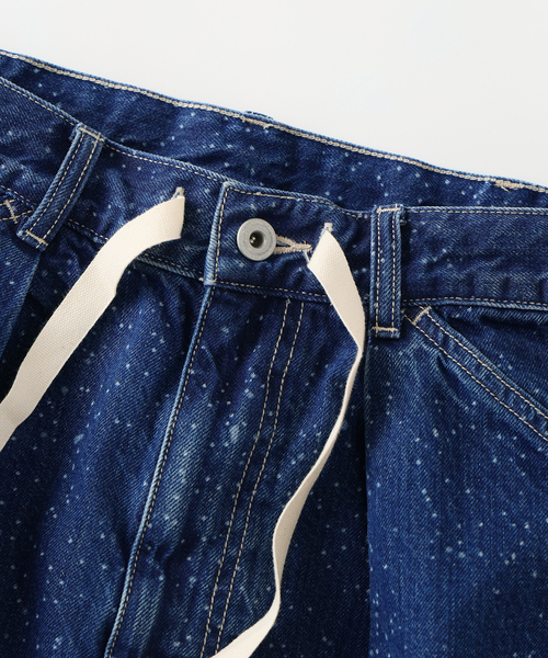 JOURNAL STANDARD relume(ジャーナルスタンダード レリューム)の「スモーキーデニム 11oz フェード ショーツ(その他パンツ・メンズ・ブラックミックス/ブルー系その他/コバルトブルー・MEDIUM/LARGE)」の18枚目の写真