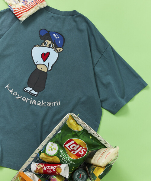kaoyorinakami（カオヨリナカミ）の「kaoyorinakami × FREAK'S STORE/カオヨリナカミ 別注 ヘソダシボーイ Tee（Tシャツ/カットソー・メンズ・オフホワイト/ブルーグリーン/チャコールグレー・MEDIUM/SMALL/LARGE）」の3枚目の写真