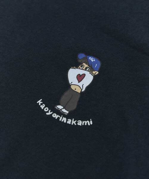 kaoyorinakami（カオヨリナカミ）の「kaoyorinakami × FREAK'S STORE/カオヨリナカミ 別注 ヘソダシボーイ Tee（Tシャツ/カットソー・メンズ・オフホワイト/ブルーグリーン/チャコールグレー・MEDIUM/SMALL/LARGE）」の12枚目の写真