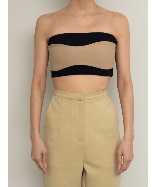 ILANIS(イラニス)の「Ease Two-Tone Bandeau|カップ付きバイカラーバンドゥ(チューブトップ・レディース・ブルー系その他/ベージュ系その他/ブラック×ホワイト・S/M)」の14枚目の写真