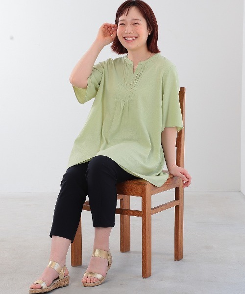 MB mint breeze(エムビーミントブリーズ)の「【LL~6L 大きいサイズ】【WEB限定】麻調スラブピンタックチュニック(チュニック・レディース・グリーン/ネイビー・6L/LL/3L/4L/5L)」の10枚目の写真