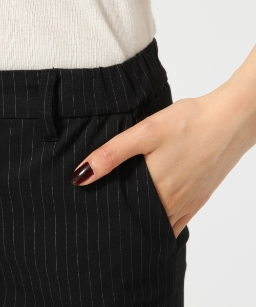 GLOBAL WORK（グローバルワーク）の「ナイロンレーヨンストレッチガラトラウザー/707483（その他パンツ・レディース・ライトパープル/ダークブルー/その他/ダークブラウン/ブルー系その他/ブルー・MEDIUM/SMALL/LARGE）」の19枚目の写真