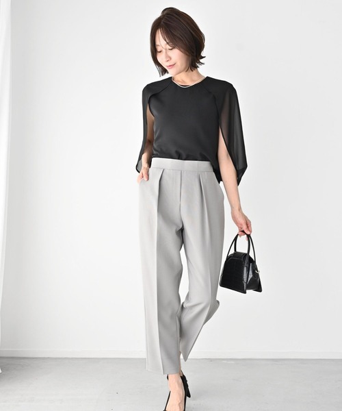 Ehre style(エーレスタイル)の「1枚で完成さりげな腕隠し上品トップス(シャツ/ブラウス・レディース・アイボリー/ブラック・FREE)」の14枚目の写真