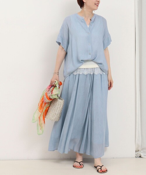 MICO COULIER(ミコクリエ)の「シアーデニムハーフスリーブシャツ(シャツ/ブラウス・レディース・ネイビー/サックスブルー・38)」の5枚目の写真