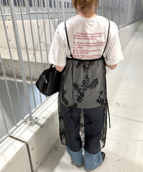 ISOOK(アイスー)の「刺繍レースキャミソールワンピース(chiica select) / シアー キャミワンピ レイヤードワンピ 重ね着(ワンピース・レディース・ブラック/ホワイト・FREE)」の13枚目の写真