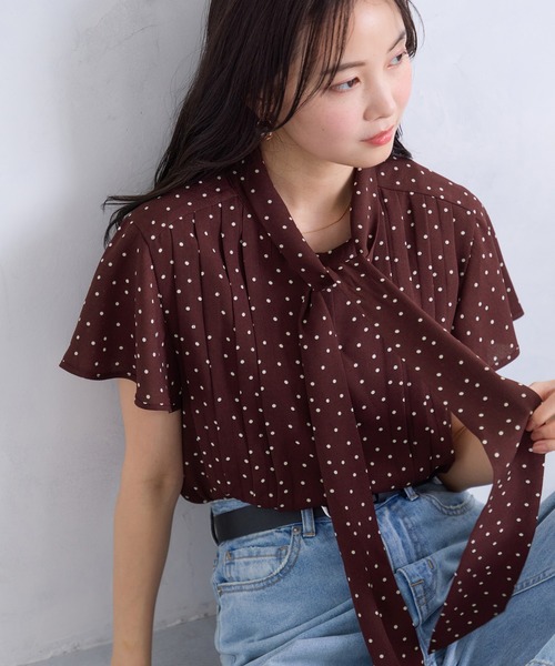VIS(ビス)の「ドット&無地タックデザインボウタイブラウス/接触冷感(シャツ/ブラウス・レディース・ブラウン/キナリ/ピンク・FREE)」の17枚目の写真