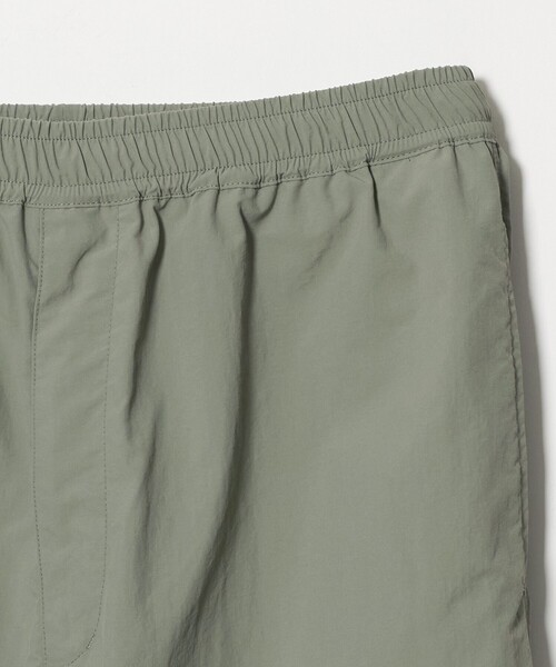 green label relaxing(グリーンレーベルリラクシング)の「【別注/WEB限定】<3/2 WORKS>GLR サプレックスナイロン トレーニング パンツ(その他パンツ・メンズ・オリーブ/ブラック・S/M/L/XL)」の4枚目の写真