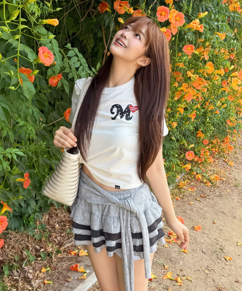 MASMARULEZ APPAREL（マスマルールズ アパレル）の「Dot Heart Crop T-Shirt_2 Colors（Tシャツ/カットソー・レディース・ブラック/ホワイト・FREE）」の4枚目の写真