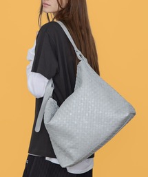 Diamond-Design 2-Way Shoulder Bag with Star-Shaped Charm / 星型チャーム付き ダイヤデザイン2WAY ショルダーバッグ ガーリー 韓国 レディース 秋 秋服 2026年秋冬