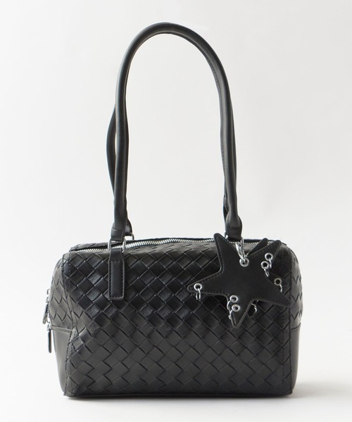 Chick(チック)の「Diamond-Design 2-Way Shoulder Bag with Star-Shaped Charm / 星型チャーム付き ダイヤデザイン2WAY ショルダーバッグ ガーリー 韓国 レディース 秋 秋服 2026年秋冬(ショルダーバッグ・レディース・ホワイト/ブラック/イエロー・FREE)」の18枚目の写真