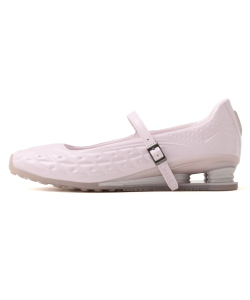 NIKE(ナイキ)の「NIKE WMNS SHOX Z CALISTRA / ナイキ ウィメンズ ショックス Z CALISTRA【SP】(スニーカー・レディース・ライトピンク・23.0cm/25.0cm/24.5cm/24.0cm/23.5cm)」の1枚目の写真