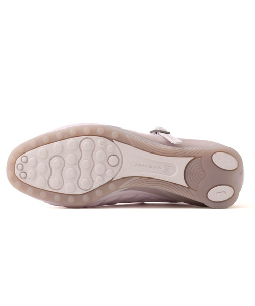 NIKE(ナイキ)の「NIKE WMNS SHOX Z CALISTRA / ナイキ ウィメンズ ショックス Z CALISTRA【SP】(スニーカー・レディース・ライトピンク・23.0cm/25.0cm/24.5cm/24.0cm/23.5cm)」の6枚目の写真