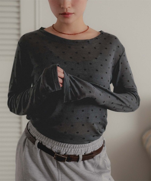 miette（ミエット）の「ベーシックロングフィンガートップス（Tシャツ/カットソー・レディース・オフホワイト/チャコール/ブラック・FREE）」の17枚目の写真