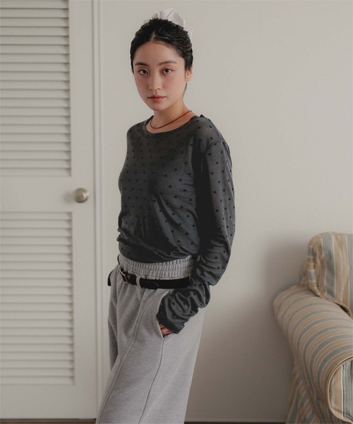 miette（ミエット）の「ベーシックロングフィンガートップス（Tシャツ/カットソー・レディース・オフホワイト/チャコール/ブラック・FREE）」の19枚目の写真