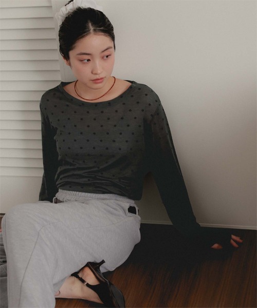 miette（ミエット）の「ベーシックロングフィンガートップス（Tシャツ/カットソー・レディース・オフホワイト/チャコール/ブラック・FREE）」の21枚目の写真