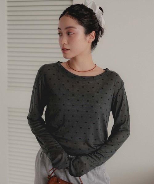 miette（ミエット）の「ベーシックロングフィンガートップス（Tシャツ/カットソー・レディース・オフホワイト/チャコール/ブラック・FREE）」の22枚目の写真