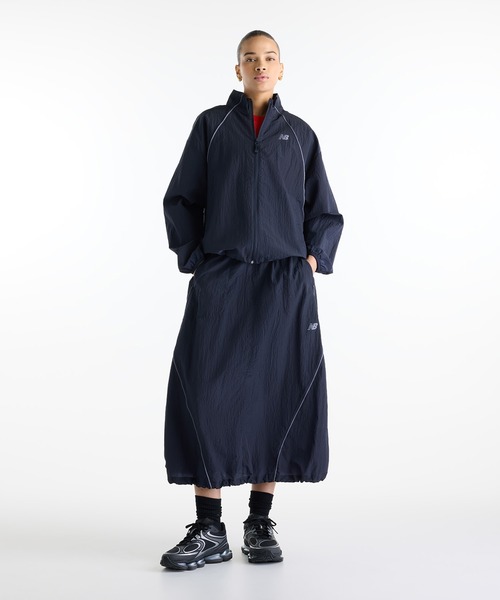 NEW BALANCE(ニューバランス)の「スポーツレガシージャケット(ナイロンジャケット・レディース・スミクロ・SMALL/MEDIUM/LARGE/X-LARGE)」の6枚目の写真