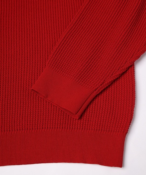 CULLNI(クルニ)の「Organic Cotton Waffle Minimal Henley Neck Knit Pullover(ニット/セーター・メンズ・レッド/ブラック/ブラウン系/ネイビー系・1/0/2)」の10枚目の写真