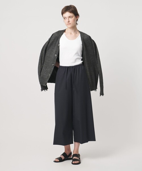 LOEFF(ロエフ)の「<LOEFF>トロピカルウール ガウチョパンツ(その他パンツ・レディース・ネイビー/グレー系・1/0)」の8枚目の写真