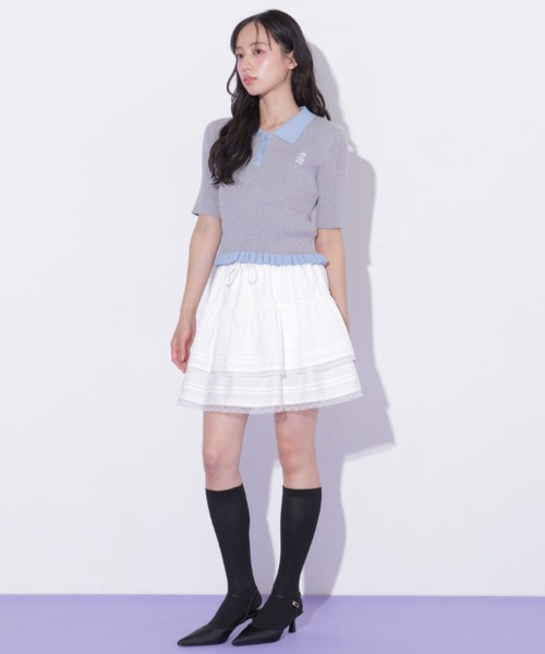 JILL by JILL STUART（ジルバイジルスチュアート）の「＜BEARシリーズ＞フリルポロニット（ニット/セーター・レディース・グレー/ブラック/レッド・FREE）」の14枚目の写真