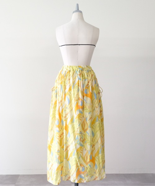 DOLLUPOOPS（ドールアップウップス）の「Botanical Bird Side-Tie Maxi Skirt(ボタニカルバードサイドリボンマキシスカート)（スカート・レディース・ブルー/イエロー・FREE）」の22枚目の写真