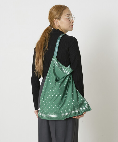 ROOTOTE(ルートート)の「ROOTOTE/ルートート SC.TABLO50.カラーーA スカーフバック(ショルダーバッグ・レディース・レッド/ブルー/ブラック/グリーン・ONE SIZE)」の10枚目の写真
