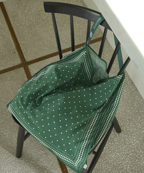 ROOTOTE(ルートート)の「ROOTOTE/ルートート SC.TABLO50.カラーーA スカーフバック(ショルダーバッグ・レディース・レッド/ブルー/ブラック/グリーン・ONE SIZE)」の15枚目の写真