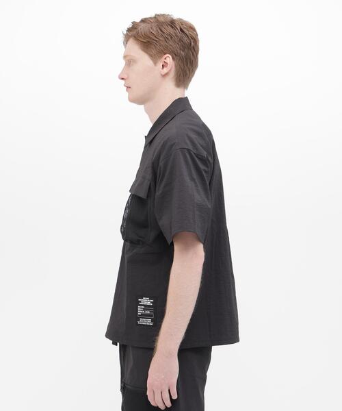 AVIREX(アヴィレックス)の「《URBAN GEAR》HEAT SHIELD MESH POCKET NYLON SHIRT / アーバンギア ヒートシールド メッシュポケット ナイロンシャツ / AVIREX / アヴィレックス(シャツ/ブラウス・メンズ・グレー/ブラック・LARGE/MEDIUM/XX-LARGE)」の13枚目の写真