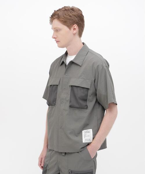 AVIREX(アヴィレックス)の「《URBAN GEAR》HEAT SHIELD MESH POCKET NYLON SHIRT / アーバンギア ヒートシールド メッシュポケット ナイロンシャツ / AVIREX / アヴィレックス(シャツ/ブラウス・メンズ・グレー/ブラック・LARGE/MEDIUM/XX-LARGE)」の8枚目の写真