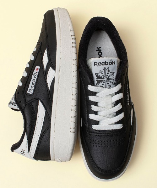 Reebok(リーボック)の「クラブシー ダブル リベンジ / CLUB C DOUBLE REVENGE(スニーカー・レディース・ブラック/アイボリー・23.0cm/24.5cm/22.0cm/22.5cm/23.5cm/24.0cm/25.0cm/25.5cm/26.0cm)」の1枚目の写真