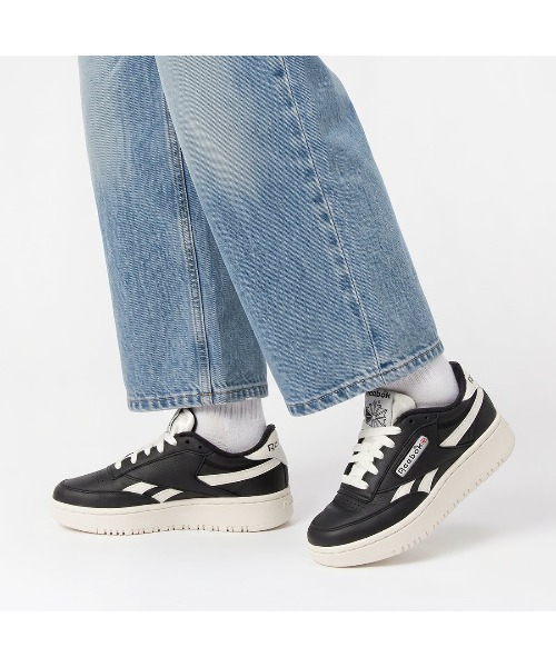Reebok(リーボック)の「クラブシー ダブル リベンジ / CLUB C DOUBLE REVENGE(スニーカー・レディース・ブラック/アイボリー・23.0cm/24.5cm/22.0cm/22.5cm/23.5cm/24.0cm/25.0cm/25.5cm/26.0cm)」の9枚目の写真