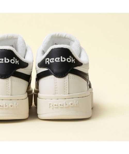 Reebok(リーボック)の「クラブシー ダブル リベンジ / CLUB C DOUBLE REVENGE(スニーカー・レディース・ブラック/アイボリー・23.0cm/24.5cm/22.0cm/22.5cm/23.5cm/24.0cm/25.0cm/25.5cm/26.0cm)」の22枚目の写真