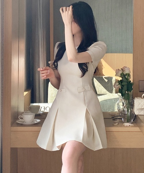 Aelina（エリナ）の「半袖ショートワンピース（ワンピース・レディース・ベージュ/ピンク・S/M）」の6枚目の写真