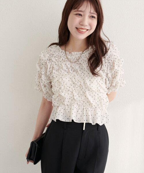 natural couture(ナチュラルクチュール)の「シアーベロアシャーリングTOPS(Tシャツ/カットソー・レディース・ブラウン/チャコールグレー/ブラック/サックスブルー/グレイッシュベージュ/ドット/アイボリー・FREE)」の11枚目の写真