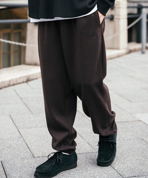 KANGOL（カンゴール）の「新色追加 KANGOL カンゴール 別注コラボ ワンポイントロゴ刺繍裏起毛イージースウェットパンツ/セミワイドテーパードパンツ（スウェットパンツ・メンズ・ネイビー/ブラウン/アイボリー/杢グレー/ライトグレー/ブラック/チャコール/ワイン・M/L/XL）」の6枚目の写真