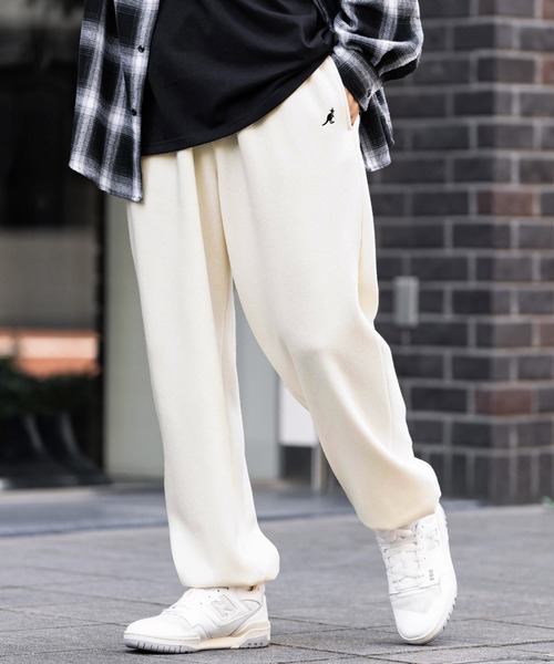 KANGOL（カンゴール）の「新色追加 KANGOL カンゴール 別注コラボ ワンポイントロゴ刺繍裏起毛イージースウェットパンツ/セミワイドテーパードパンツ（スウェットパンツ・メンズ・ネイビー/ブラウン/アイボリー/杢グレー/ライトグレー/ブラック/チャコール/ワイン・M/L/XL）」の2枚目の写真