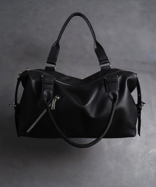 LANDNESS(ランドネス)の「【LANDNESS/ランドネス】Chunky Zip Faux Leather Boston Bag/チャンキージップフェイクレザーボストンバッグ(ボストンバッグ・メンズ・ブラック・FREE)」の2枚目の写真
