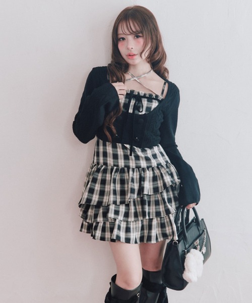 OLIVE des OLIVE(オリーブデオリーブ)の「ケーブルカーデとキャミワンピのセット(ワンピース・レディース・グレー/ブラウン/ブラック・FREE)」の1枚目の写真