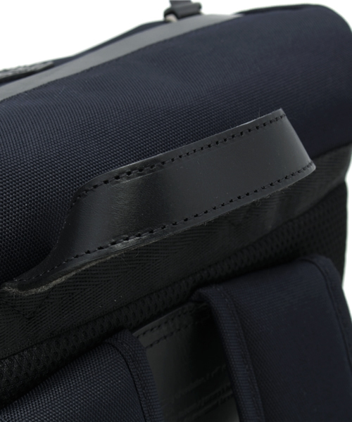 MAKAVELIC（マキャベリック）の「【MAKAVELIC】ダブルラインフラップバックパック/CHASE DOUBLE LINE BACKPACK/3106-10107（バックパック/リュック・メンズ・ネイビー/ブラック/ダークグレー・FREE）」の17枚目の写真