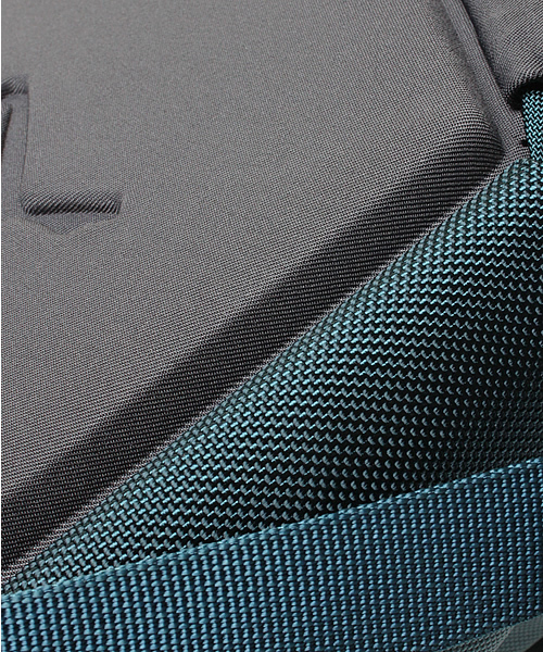 BEAMS BOY(ビームスボーイ)の「ARC'TERYX / "MISTRAL 8"(ショルダーバッグ・レディース・ライトブラウン/ブルー系その他・ONE SIZE)」の10枚目の写真