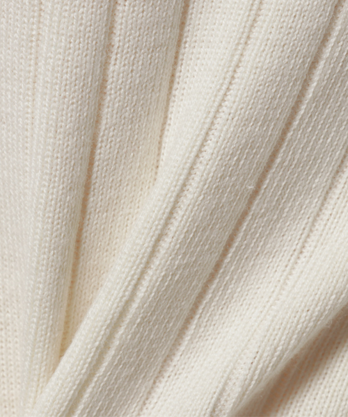 VENCEEXCHANGE(ヴァンスエクスチェンジ)の「サークルファスナージップタンクトップ(タンクトップ・レディース・オフホワイト/ブラック/オリーブ・MEDIUM)」の8枚目の写真