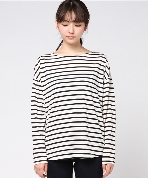 Re:EDIT（リエディ）の「[ワードローブの主役に！]オーバーサイズベーシックカットソートップス/カットソー・Tシャツ[リエディ]（Tシャツ/カットソー・レディース・ホワイト/カーキオリーブ/ブラック×ホワイト/ブラック/ベビーピンク/ホワイト×ブラック/サンドベージュ・LARGE/MEDIUM）」の8枚目の写真