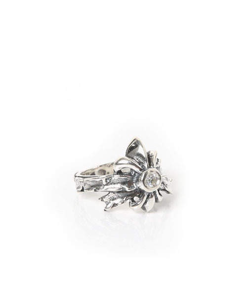 ROYAL ORDER（ロイヤルオーダー）の「Double FDL with Ribbon and Center CZ（リング・レディース・シルバー・13号 US-6h/15号 US-7h/18号 US-9/16号 US-8/12号 US-6）」の3枚目の写真
