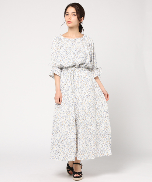 Honeys（ハニーズ）の「袖リボン＆キャンディスリーブ オフショルワンピース（ワンピース・レディース・ブラック系その他/ホワイト系その他2/ホワイト系その他・L/M）」の2枚目の写真