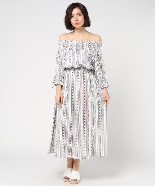 Honeys（ハニーズ）の「袖リボン＆キャンディスリーブ オフショルワンピース（ワンピース・レディース・ブラック系その他/ホワイト系その他2/ホワイト系その他・L/M）」の3枚目の写真